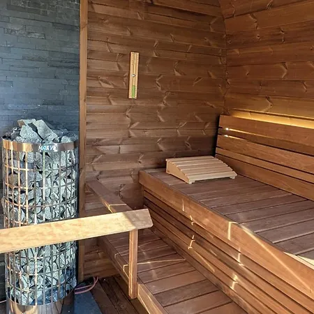 Livias - Whirpool Und Sauna Am Wald Dom wakacyjny