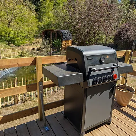 別荘 Livias Nurdachhaus Mit Sauna Terrasse Und Garten Am Wald